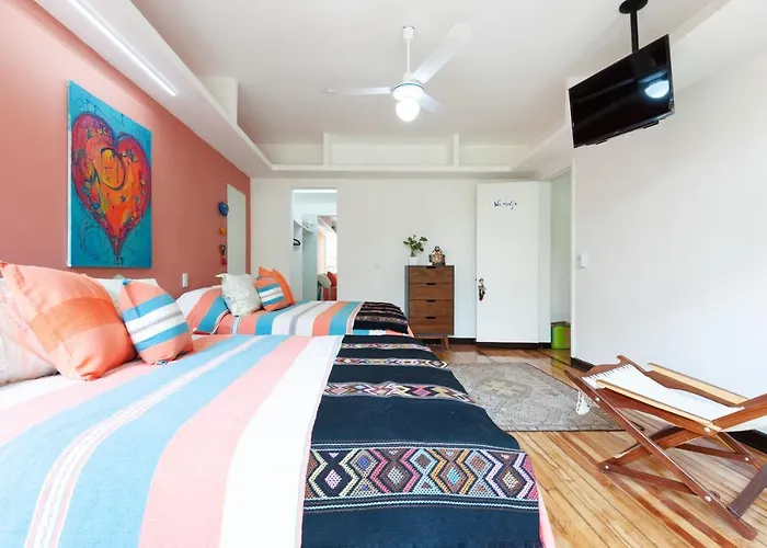 Bed and breakfast Casa Itzae B&b- Lincoln Park