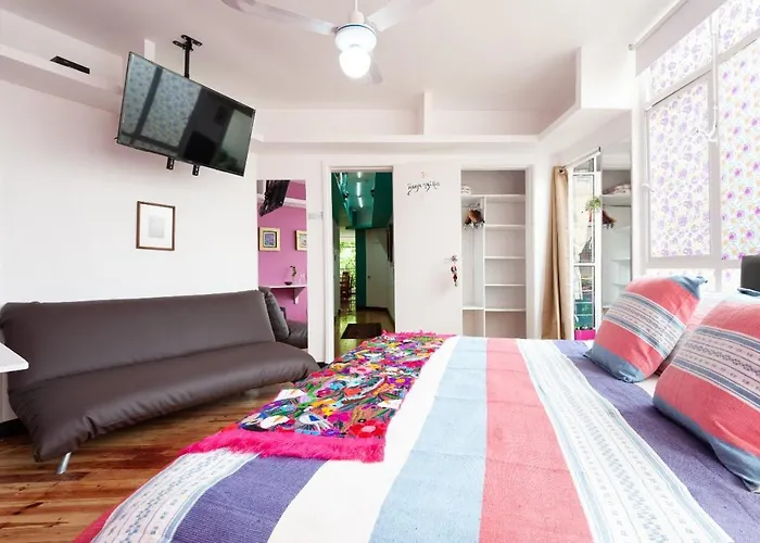 Casa Itzae B&b- Lincoln Park *